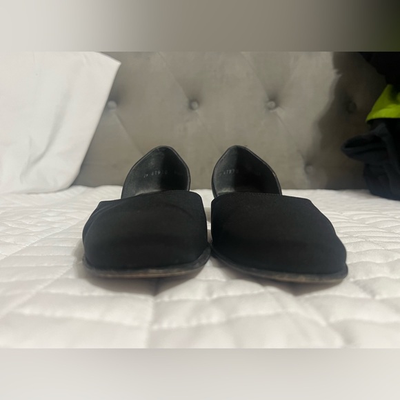 Stuart Whitman black dress flat shoe round toe Size 9 1/2 aaaa (extra slim) - Picture 5 of 8